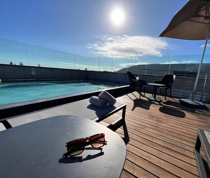 Central Modern Studio Apartment, Hermanus Waterfront Dış mekan fotoğraf